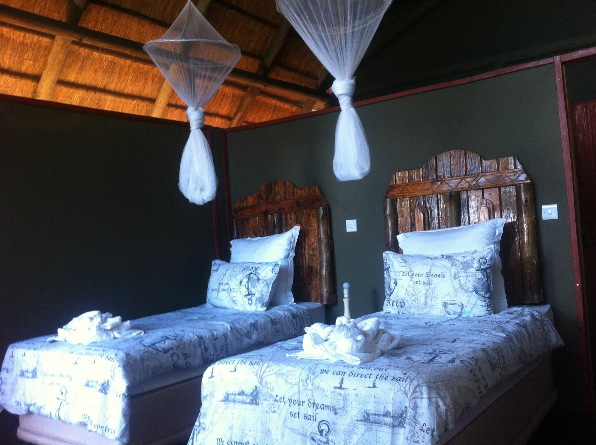 Lion Roars Lodge Lesoma Exterior foto